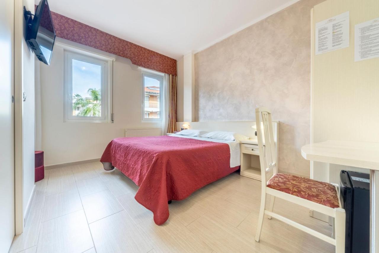 Gold Hotel Bordighera Extérieur photo