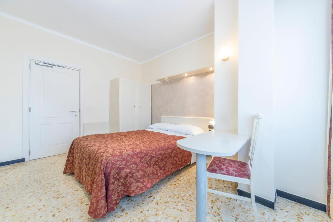 Gold Hotel Bordighera Extérieur photo
