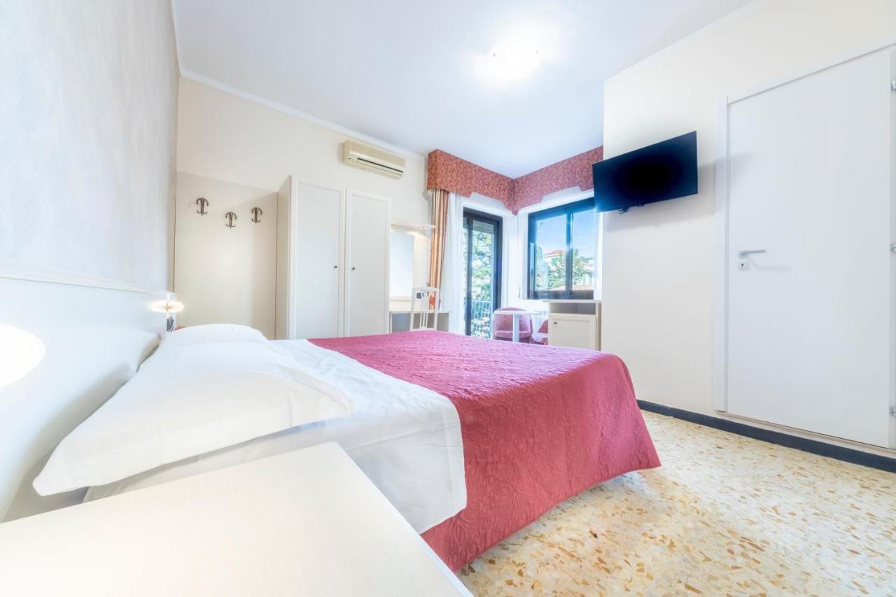 Gold Hotel Bordighera Extérieur photo